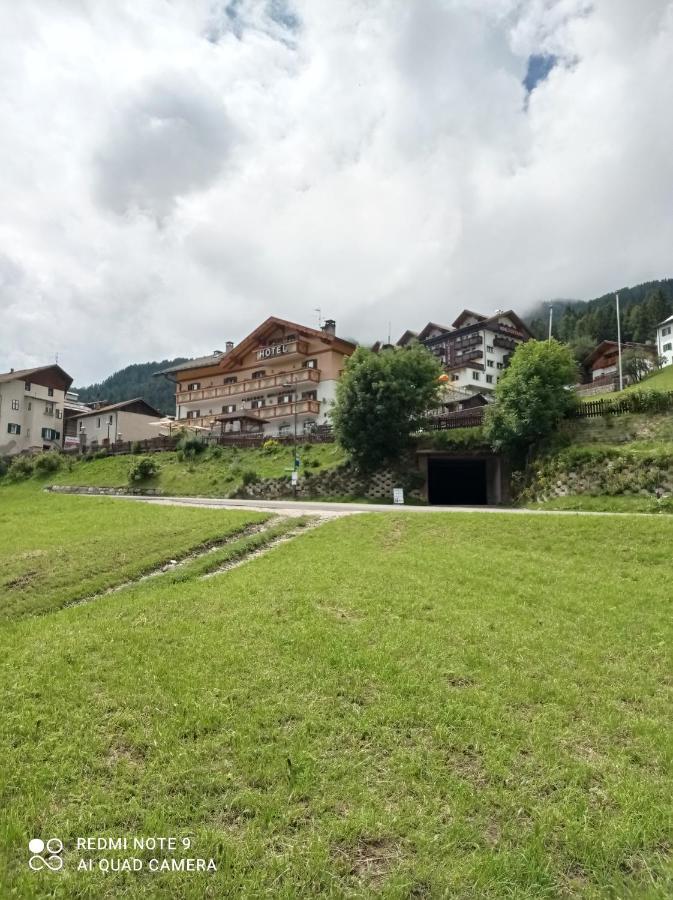 Hotel Millefiori Vigo di Fassa Εξωτερικό φωτογραφία
