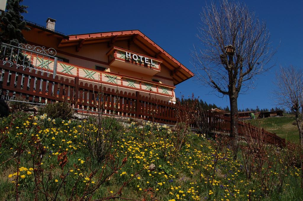 Hotel Millefiori Vigo di Fassa Δωμάτιο φωτογραφία